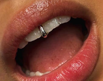 Plain Gap Filler Cap — Handmade Custom Personalised Fit Grillz in Sterling Silver or Gold | Any Teeth! Free Mould Kit Included!