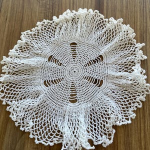 Vintage 1980s Handmade White Crochet Lace Doily Coaster - 7 Inch Decorative Knitted Mat
