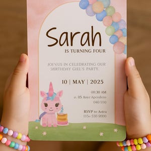Birthday invitation customisable