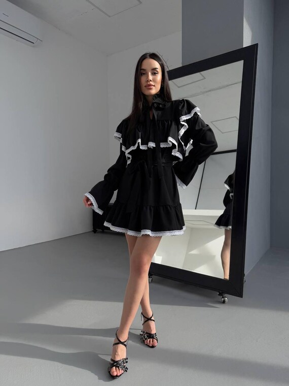 Floral Print Black Dress - Long Sleeve Lace Collar, Elegant Holiday Outfit