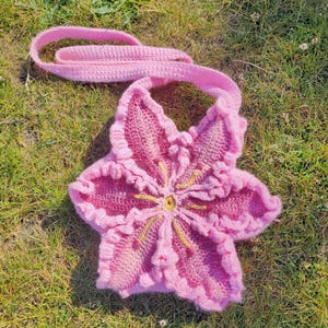 Lily Crochet Bag, fully lined - handmade shoulder bag