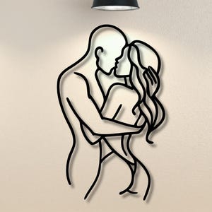 Romantic Couple Metal Wall Art – Minimalist Line Art for Bedroom & Modern Home Decor