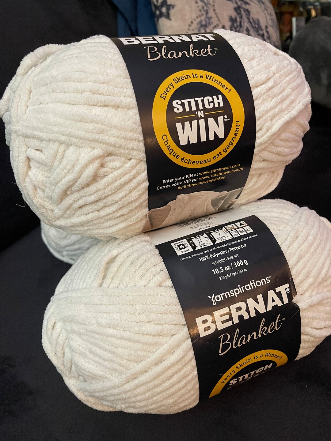 Bernat Blanket Yarn 10.5oz, Whipped Cream