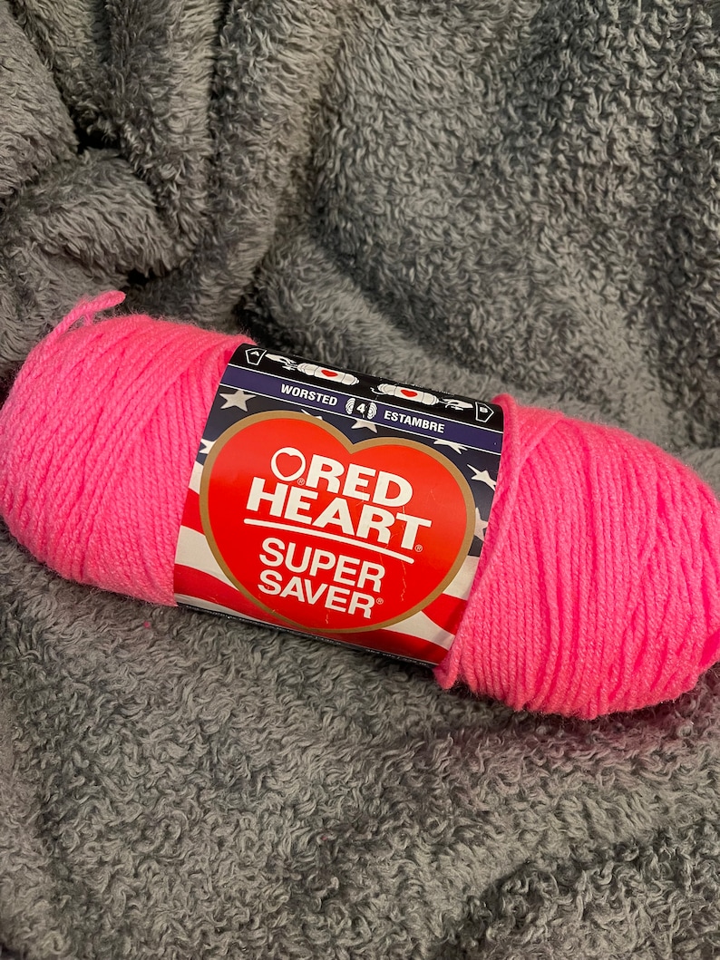 Yarn red heart super saver color Pretty in Pink 364 yrds ready to ship non smoke/pet home 7 0z skein image 1