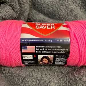 Yarn red heart super saver color Pretty in Pink 364 yrds ready to ship non smoke/pet home 7 0z skein image 2