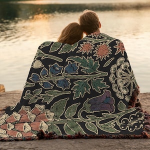 Poisonous Plants Witchy Blanket Nightshade Deadly Nightshade Datura Moonflower Devils Trumpet Hemlock Foxglove Aconite Woven Goth Tapestry image 6