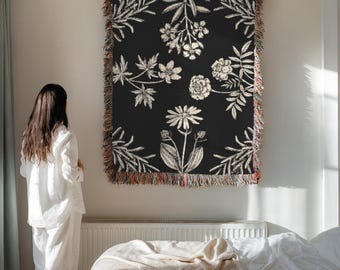 Witch Blanket Poisonous Plants Healing Herbs Woven Blanket Goth Tapestry Marigold, Wood Anemone, Arnica, Rosemary, Oleander Pickneckdecke