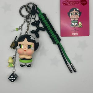Breloque bouton d'or Pop Mart Crybaby – Sac à main/accessoire pour sac à dos Powerpuff Girls, clip pour sac fait main