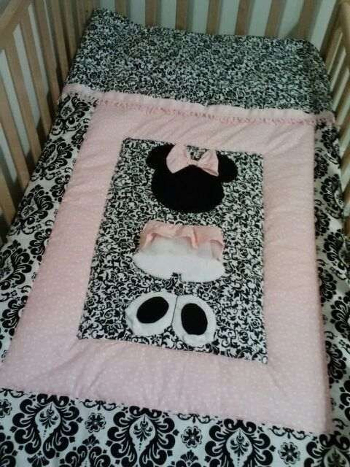 Minnie Mouse Damask Crib/Toddler Bedding Quilt Etsy