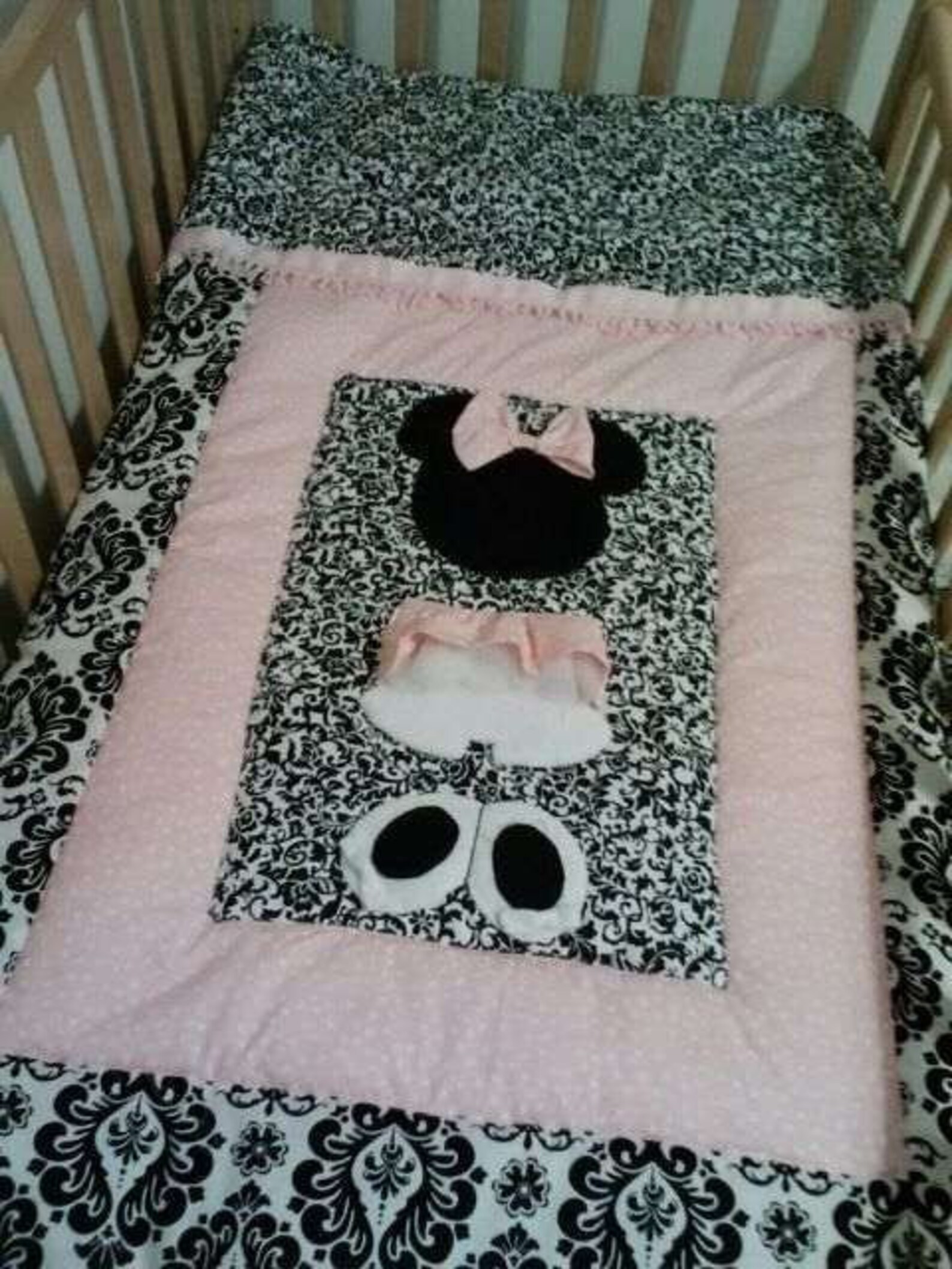 Minnie Mouse Damask Crib/Toddler Bedding Quilt Etsy