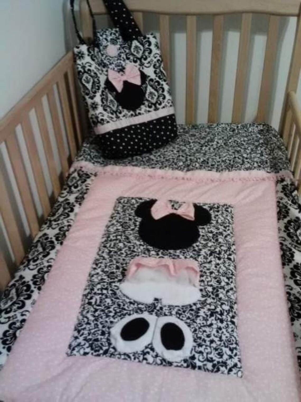 Minnie Mouse Damask Crib/Toddler Bedding Quilt Etsy