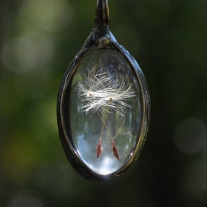 Dandelion Seed Pendant Wish Necklace Handmade by Louisiana Artisans at Bayou Glass Arts in USA. Select 1 2 3 4 seeds. Best gift for Birthday Christmas Anniversary Wife Sister Daughter Mom Mother Teacher Nature Lover