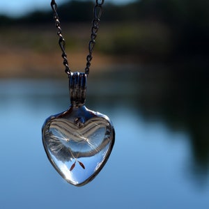 Mother Daughter Gift, Dandelion Heart Necklace, Two Seeds Crossed, Gift from Mother to Daughter, Gift from Daughter to Mother, Glass Heart,