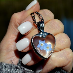 Forget Me Not Heart Pendant Necklace Handmade by Artisan at Bayou Glass Arts. 2 dry pressed flower blooms encased in heart shaped cabochons. In remembrance. Best gift for Mom Grandma BFF Girlfriend Christmas Birthday Anniversary