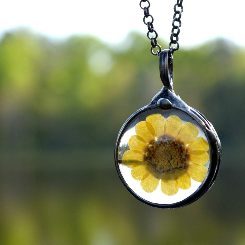 Mom Gift for Daughter Gift for Sister Unusual Gift Ideas Sunflower Necklace Yellow Real Flower Best Friend Necklace Gift 2543 BFF Gift