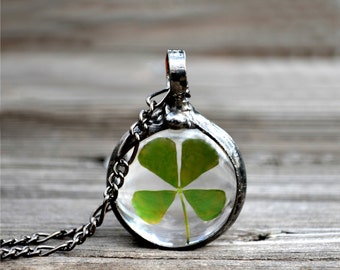 Four Leaf Clover Necklace, Shamrock Pendant, Greenery Jewelry, Terrarium, Good Luck Charm, St Patricks Day Lucky Charm, March Birthday Gift,