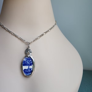 Broken China Jewelry, Upcycled Blue Willow Plate, Gift for Wife, Made from Recycled China, Blue and White Pendant Necklace for Women,