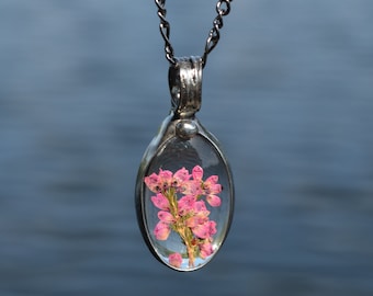 Pressed Flower Jewelry, Scottish Heather Pendant, Pink Flower Necklaces for Women, Pressed Heather Jewelry, Pink Necklace for Woman  2797