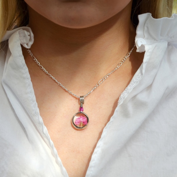 Heather Flower Pendant, Pressed Flower Necklace, Artisan Jeweler, Handmade Glass Jewelry, Necklaces for Women, Pink Heather Necklace,