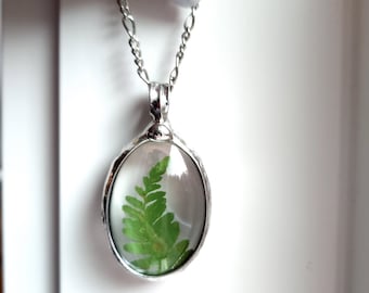 Large Fern Pendant, Natural Terrarium Necklace, Leafy Green Jewelry, Statement Pendant, Gift for Nature Lover, Birthday Gift for Wife, Mom,