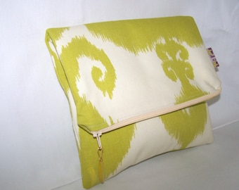 Large Foldover Clutch, Make Up Bag, Travel Bag, Bridesmaids Gift, Citron & Creme