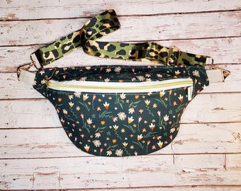 Forest Green Mini Floral Print Cotton Fanny Pack: Handmade Crossbody Sling Bag