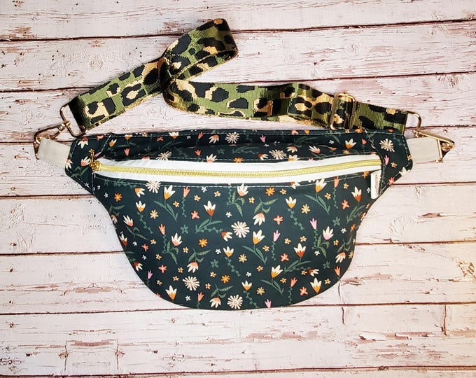 Forest Green Mini Floral Print Cotton Fanny Pack: Handmade Crossbody Sling Bag