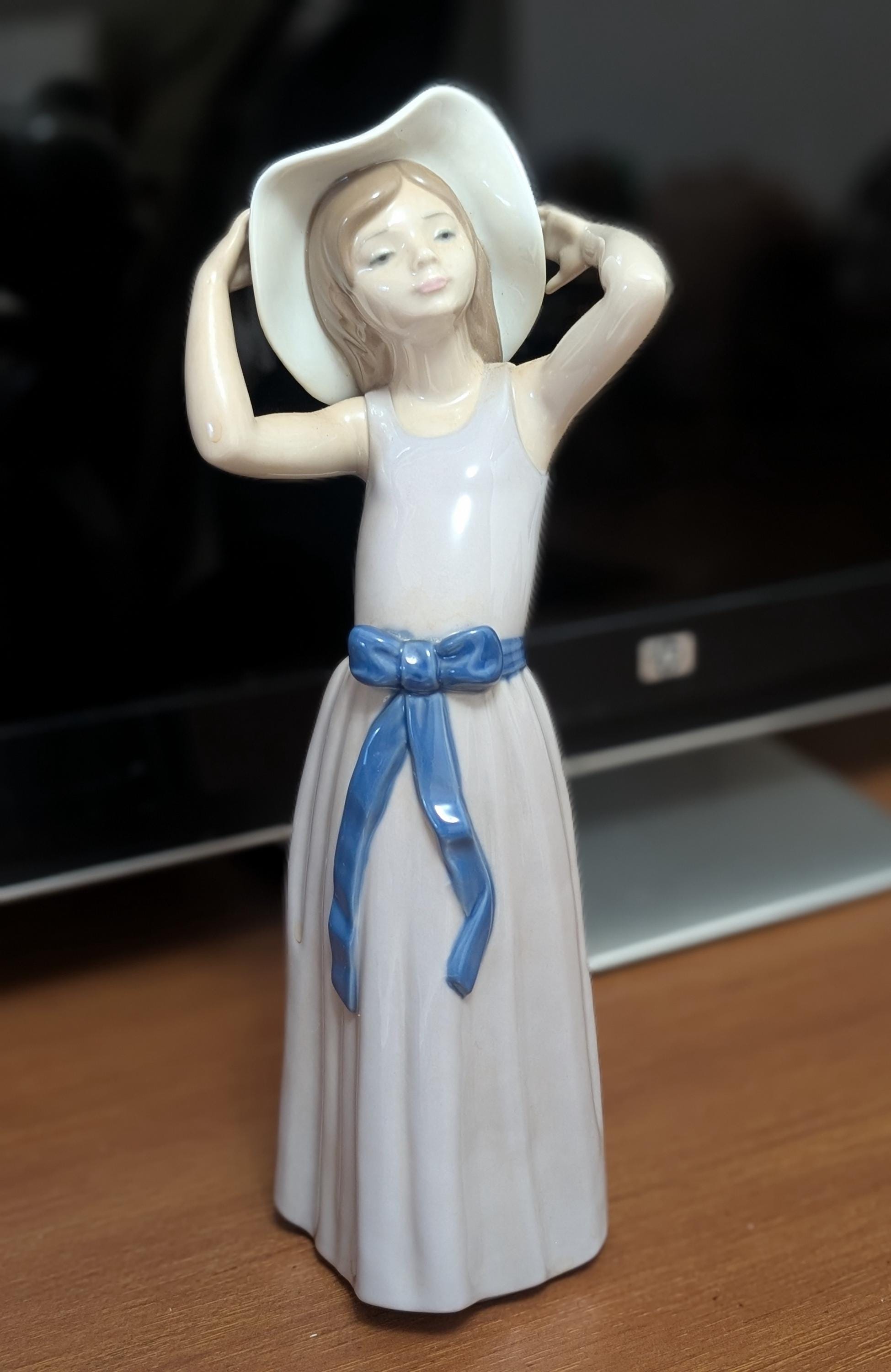 LLADRO リヤドロ 5009 鏡の前で DAISA1978 Lladro Daisa 1978 - Etsy