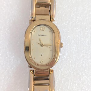 激レア☆FOSSIL f2 シークレットウォッチ　ジュエリーウォッチ Vintage Square-Dial Fossil F2 Ladies Watch | Two-tone Fossil