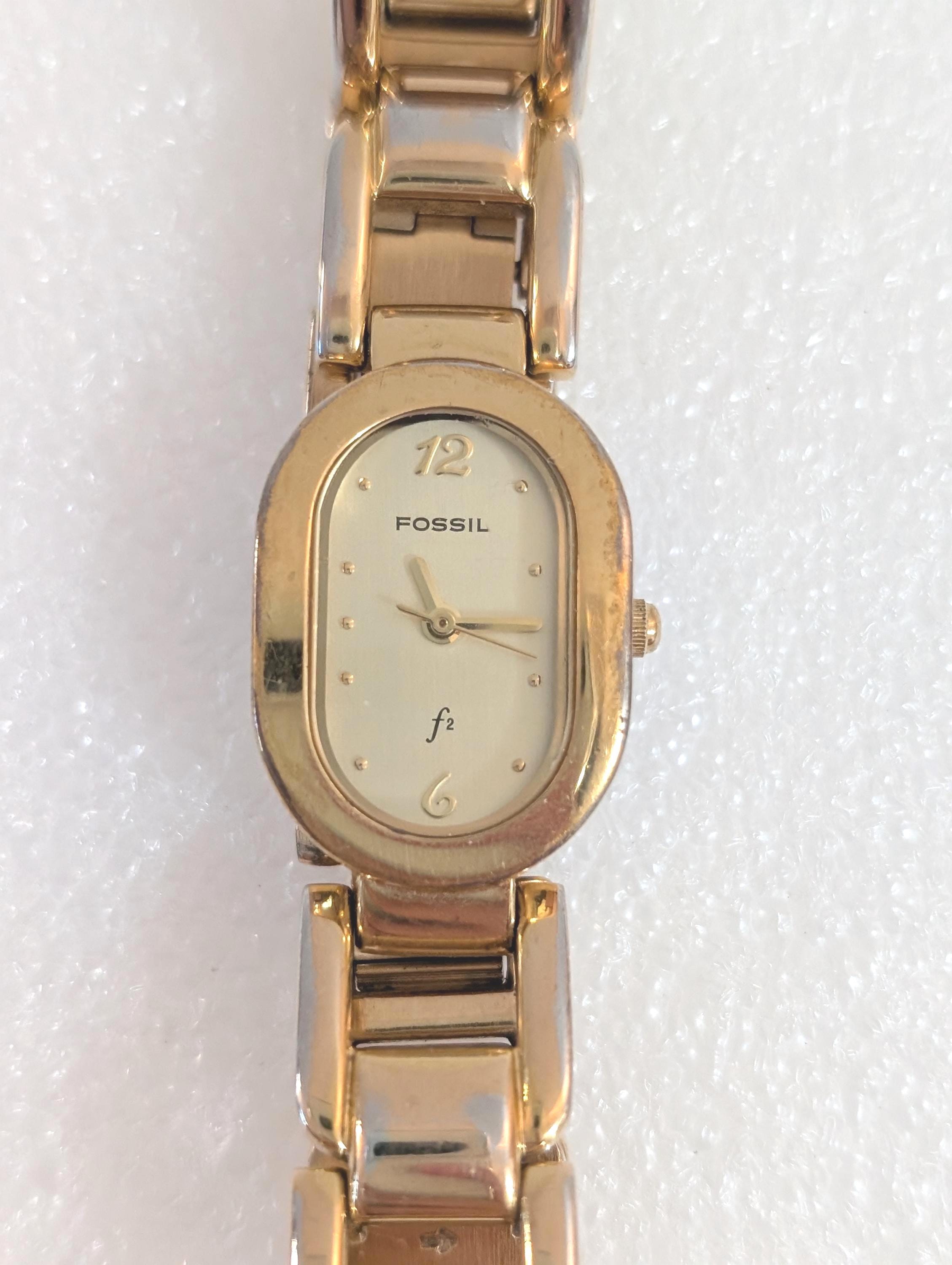 FOSSIL F2 Womens Gold Tone Oval Link Chain Wrist Watch ES 