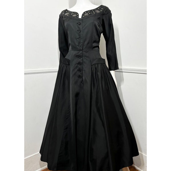 Robe de cocktail « New Look » en taffetas noir vintage des années 50, taille moyenne