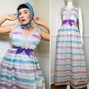 Medium 1960s Vintage FLOCKED Daisy Print Maxi Gown by Lorrie Deb
