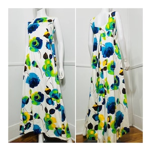 Mittelgroßes 1960er Jahre Vintage Baumwollblumenkleid mit Rückenausschnitt