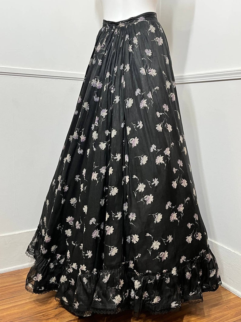 Extra Small 1900s Antique RARE Black Floral Cotton Gown image 9