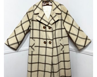 Large 1960s Vintage Winter White Wool Plaid Coat by Livingston Bros.