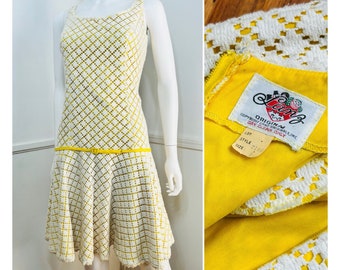 Small to Medium 1960s Vintage White Crochet Lace Dress by Lanz Original