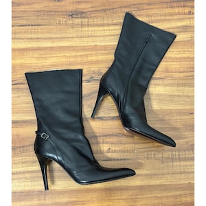 Size 6 Y2K Vintage NEVER WORN Leather Mid Calf High Heeled Boots by Via Spiga