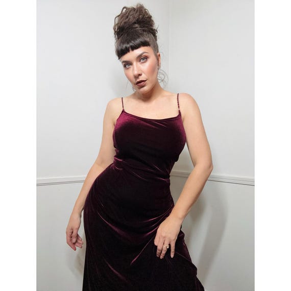 Size 16 1990s Vintage Burgundy Velvet Slip Dress by Jessica Mcclintock  Gunne Sax - Etsy Ireland