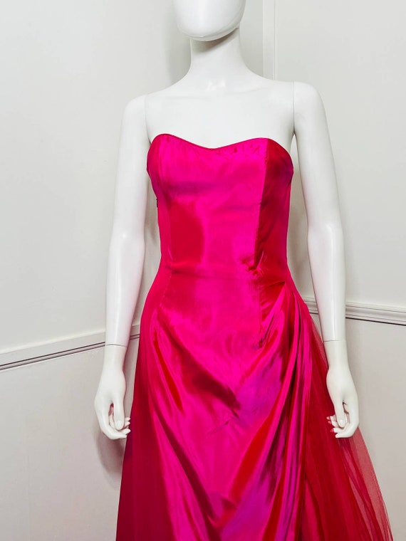 Extra Small Y2K Vintage Fuchsia Strapless Tulle P… - image 2