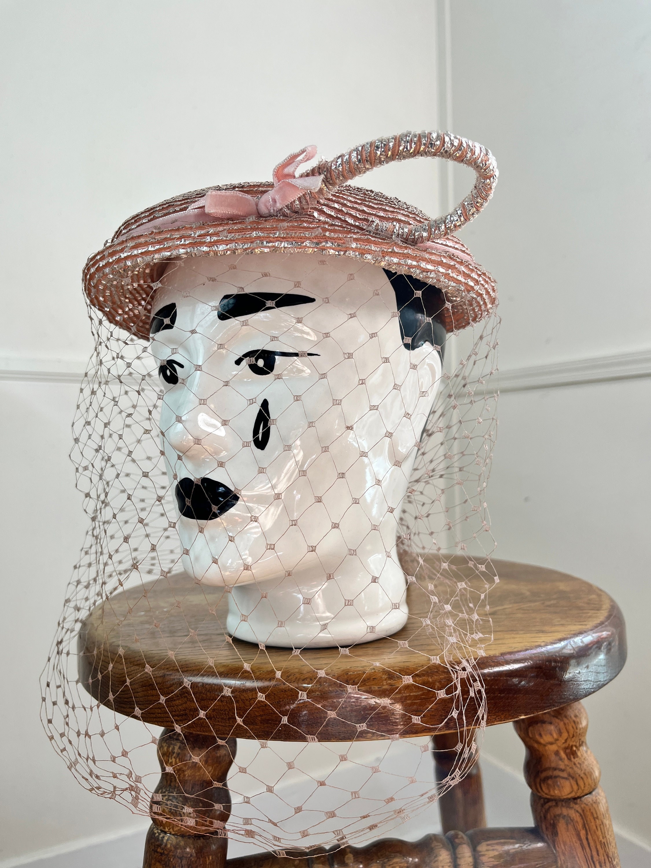 I. Magnin Vtg Pale Pink Hat w Sequins 40’s 50’s Everyday 1940s Vintage Hats for Women for sale | eBay main image 2