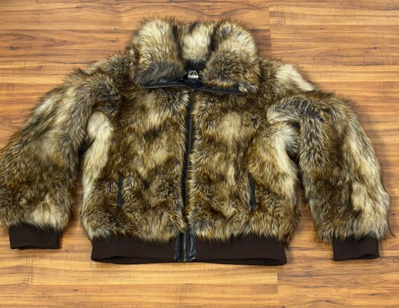 Small to Large Y2K Vintage Faux Fur Chubby Bomber Jacket by