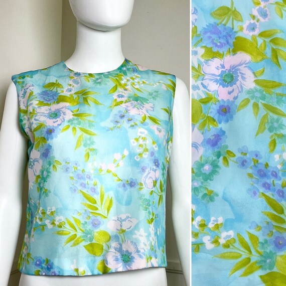 Medium 1960's Vintage Blue Floral Cropped Tank by… - image 1