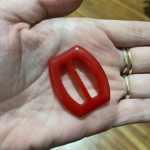 1930&#39;s Vintage Tomato Red Belt Buckle