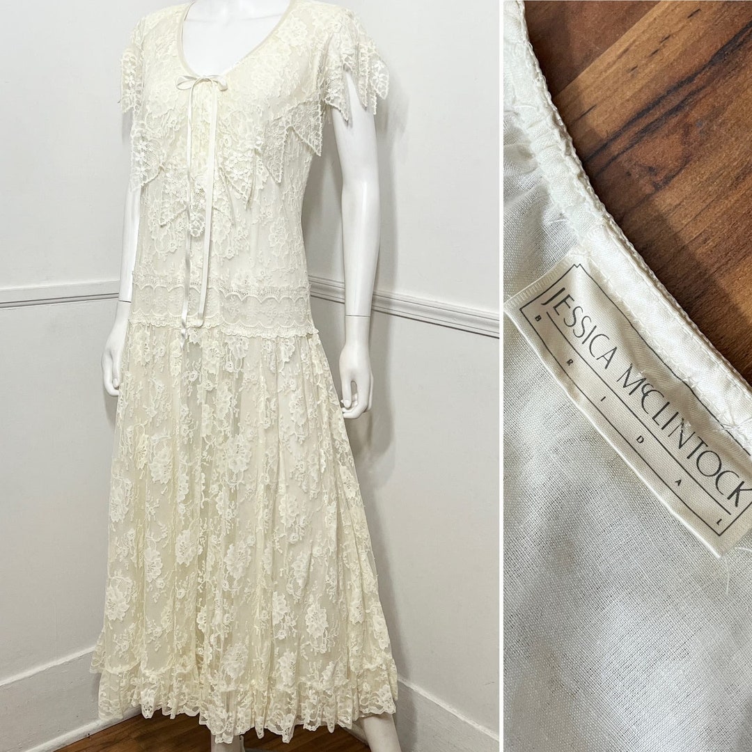 Small 1990s Vintage Cream Lace Romantic Bridal Gown by Jessica