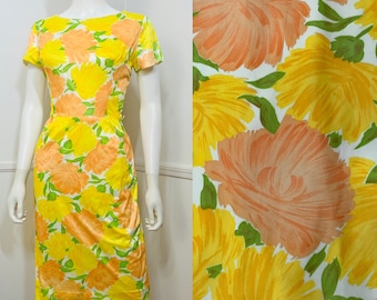 Small 26 Waist Mid Century Vintage Citrus Floral Nylon Day Dress