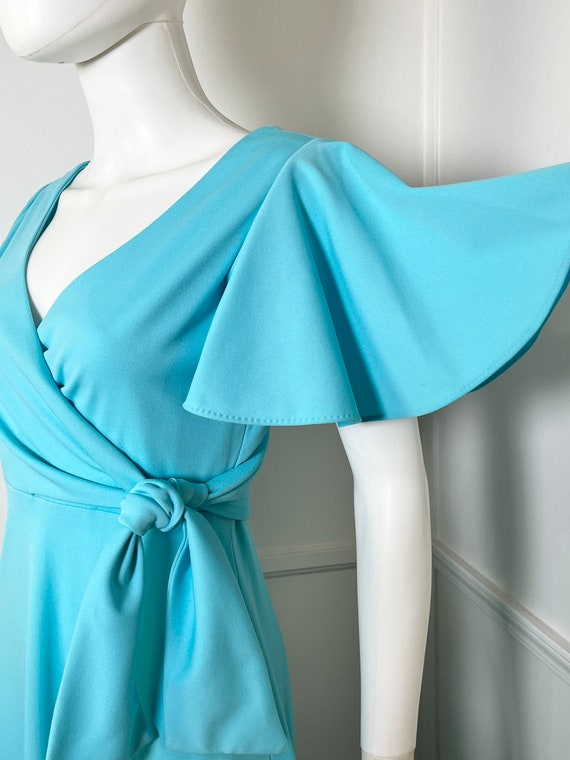 Medium 1970s Vintage Robins Egg Blue Wrap Bodice … - image 5