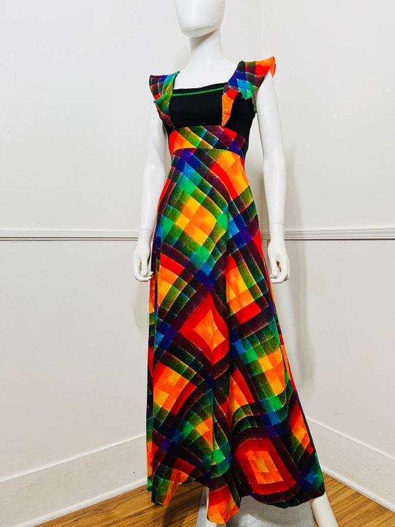 retro rainbow dress Small 1970s Vintage Geometric Rainbow Maxi Dress