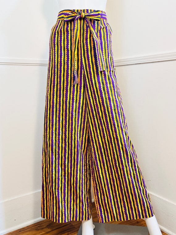 Large 1990s Vintage Striped Palazzo Trousers - image 3