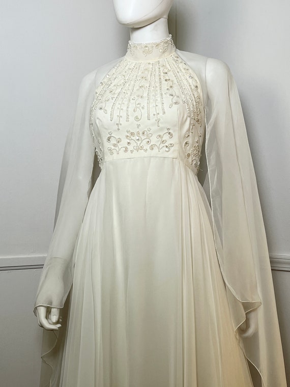 Small 1970s Vintage White Beaded Halter Gown with… - image 4