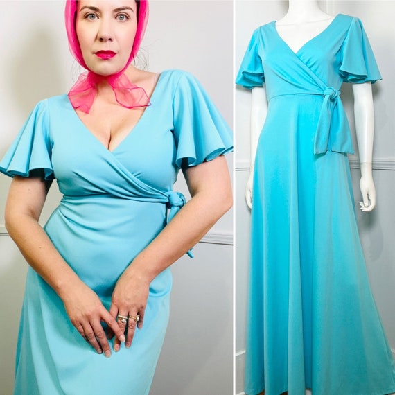 Medium 1970s Vintage Robins Egg Blue Wrap Bodice … - image 1